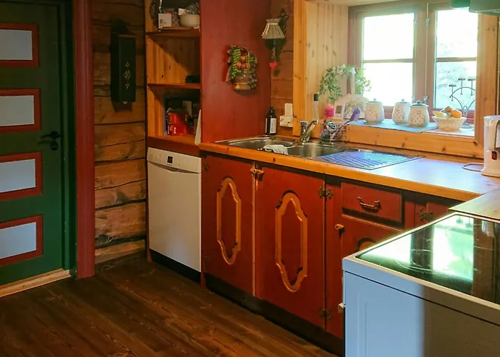 Restored From 1852 In Bergsjo Area Ferienhaus *
